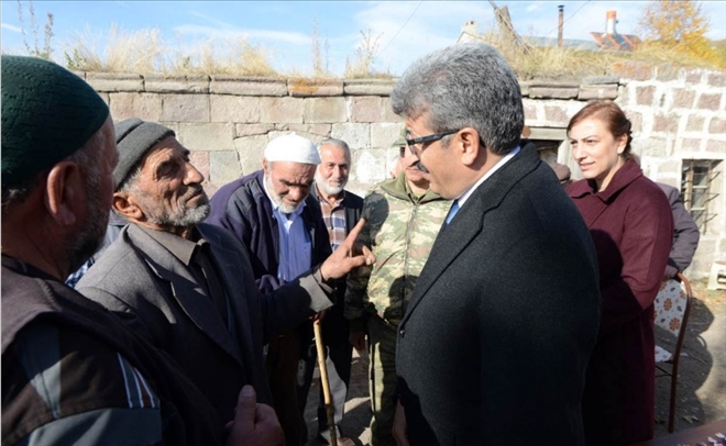 Vali Mehmet Emin Bilmez, il merkezine bağlı 6 köyü ziyaret etti.