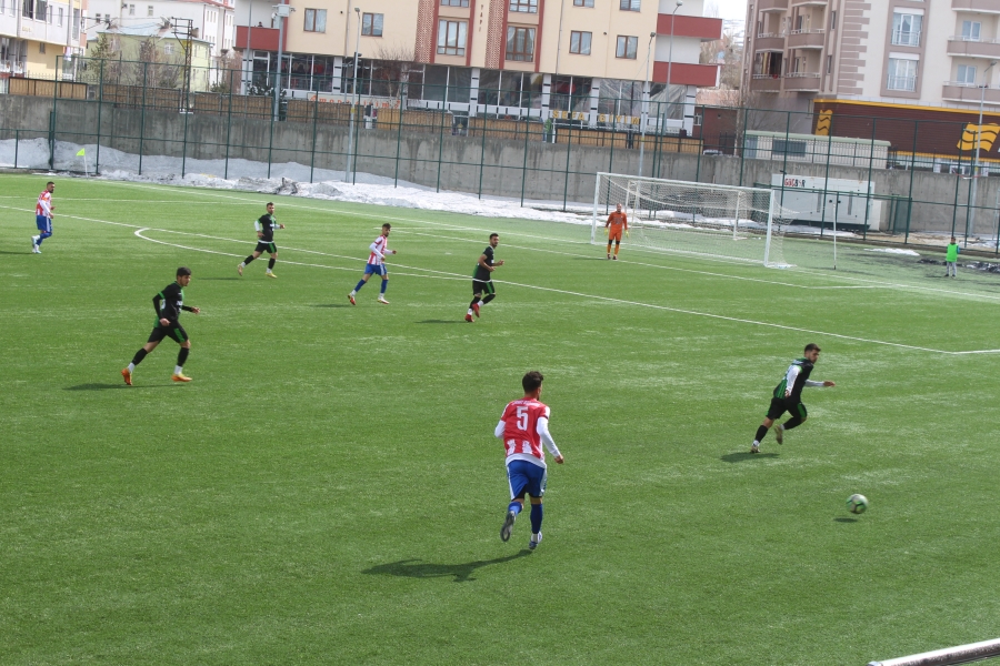 Kritik karşılaşmanın kazananı Serhat Ardahanspor