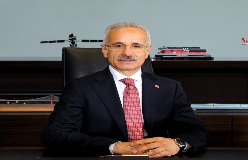 Bakan Uraloğlu: “Fahiş fiyatlı bilet satışına geçit verilmeyecek”