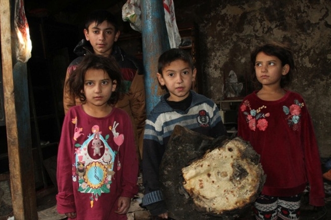 Kış Ortasında 9 Kişilik Aile sokakta kaldı
