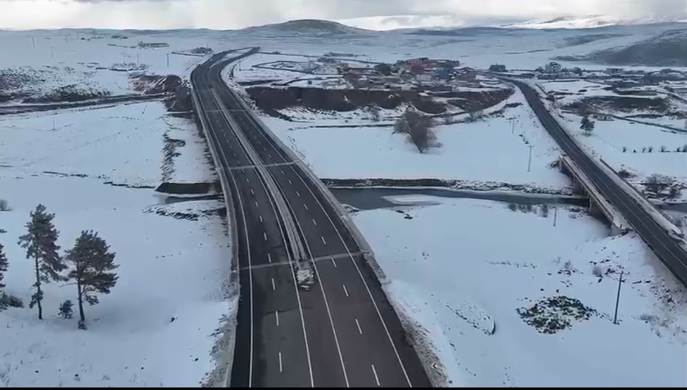 Kura viyadüğü araç trafiğine açıldı