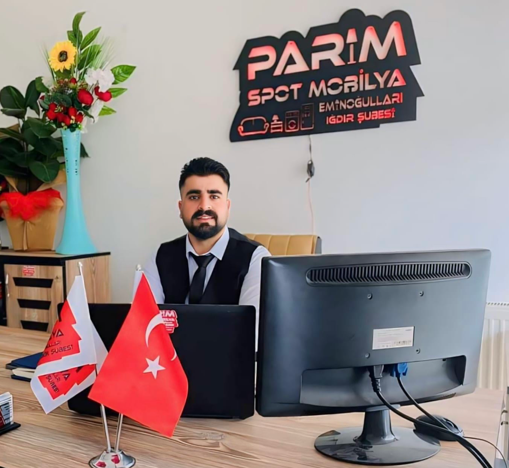 SEMİH PARİM: SAĞLIKLI, MUTLU BİR YIL DİLİYORUM