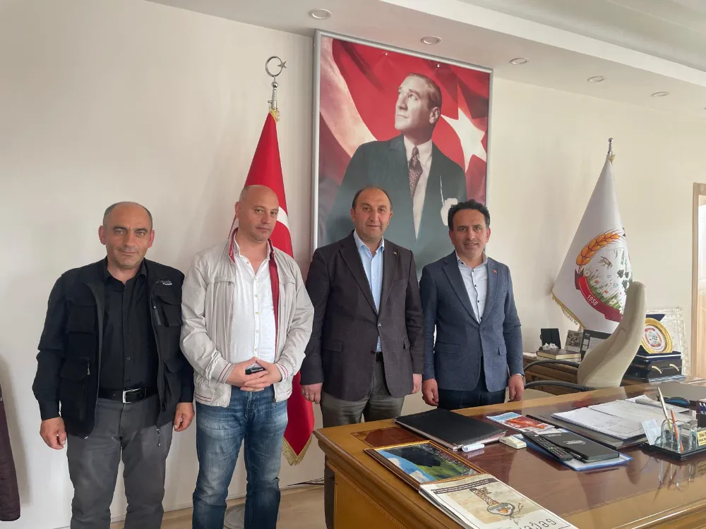 AK Parti Merkez İlçeden belediye başkanlarına hayırlı olsun ziyareti