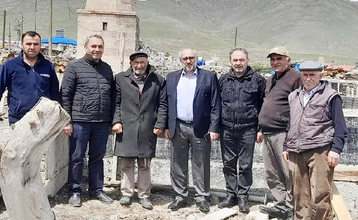 Müftü Karadeniz, Göle Budaklı Köyü Camii inşaatını inceledi