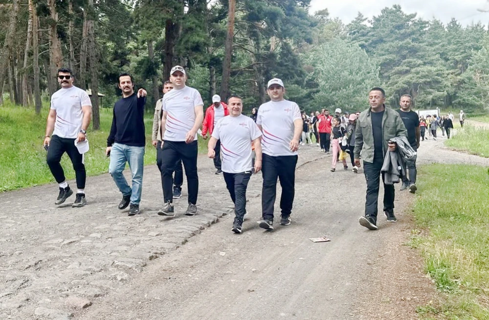 7 den 70’ e doğa yürüyüşü gerçekleştirildi