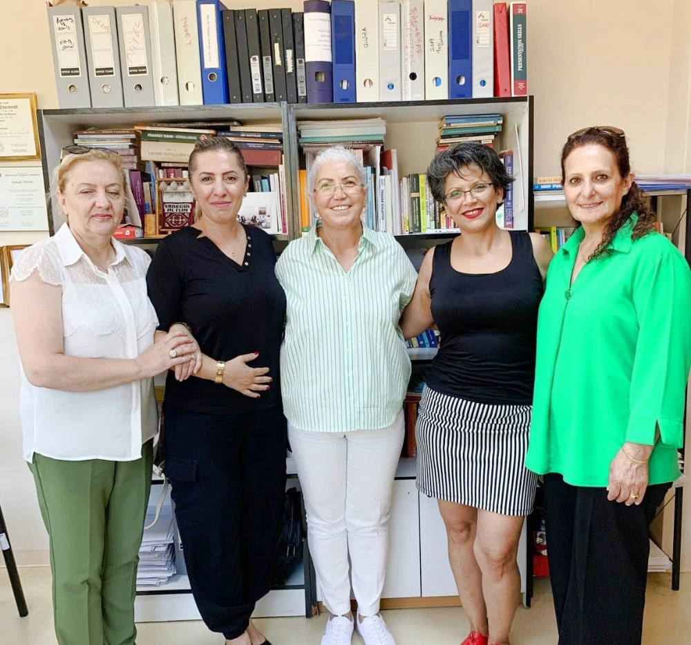 Başkan Uzun Prof. Dr. Sadegül Akbaba Altun’u ziyaret etti