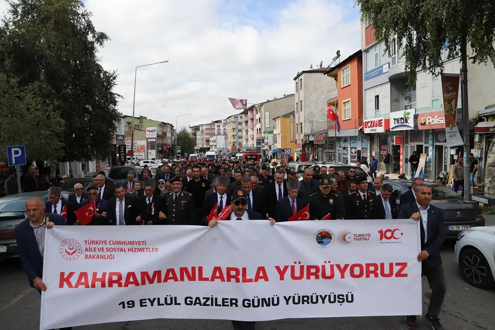 19 EYLÜL GAZİLER GÜNÜ TÖRENLE KUTLANDI