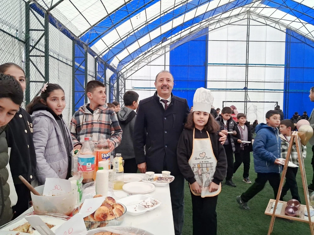 Şehit Öğretmen Sezgin Yolcu YBO’da Kermes Düzenlendi