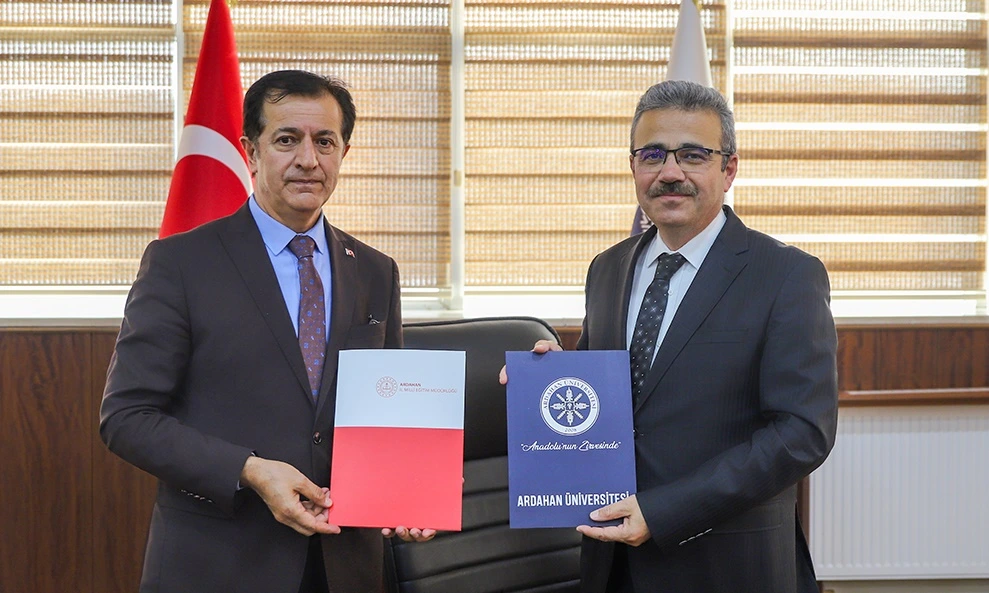 ARÜ ile İl Millî Eğitim Müdürlüğü Arasında Eğitim İş Birliği Protokolü İmzalandı