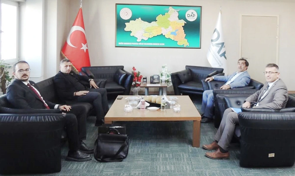 İl Müdürü Cineviz’den DAP Başkanı Demirdöğen’e Ziyaret