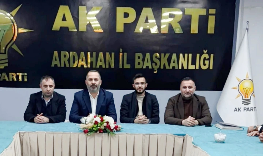 AK Parti Ardahan İl Yönetimi Haftalık Toplantısını Gerçekleştirdi