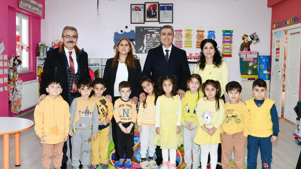 Vali Hayrettin Çiçek, Anaokullarını Ziyaret Etti