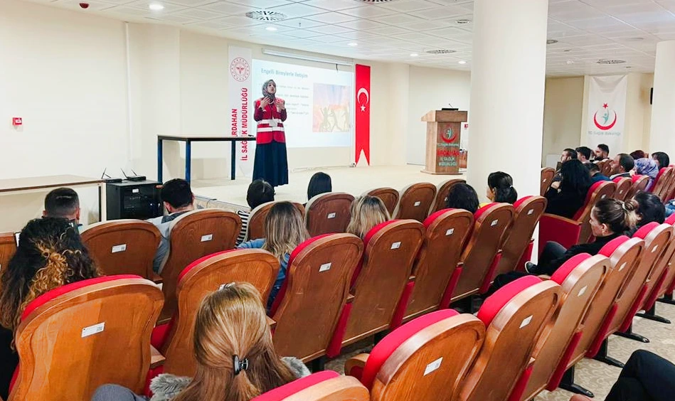 “Sağlık Personeline Engelsiz Yaşam Eğitimi” Verildi