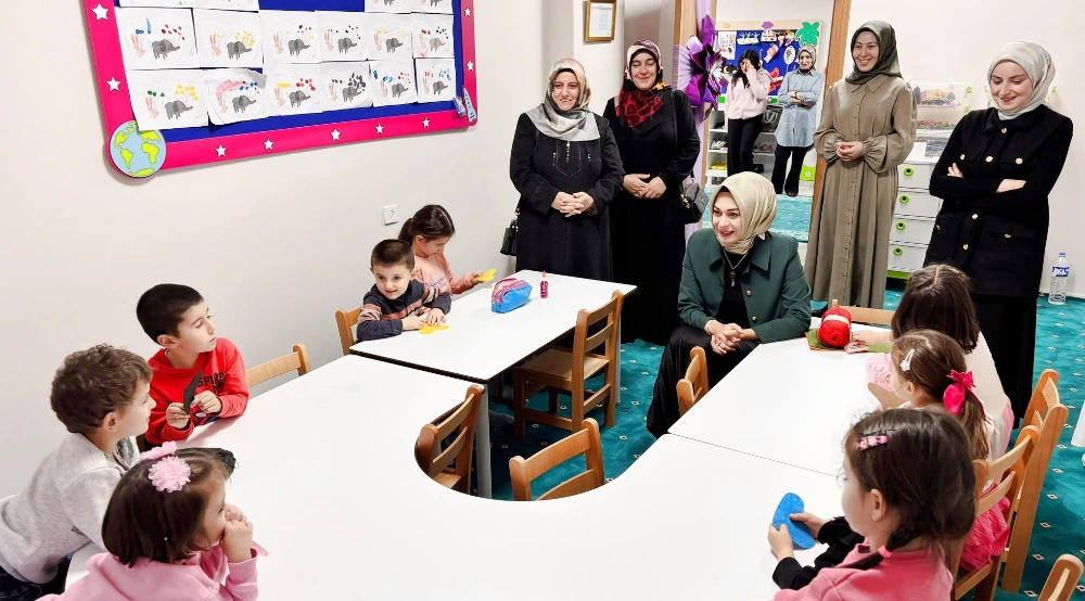 Berna Çiçek’ten Nafiye Yıldız Hafızlık Kız Kur’an Kursu’na Ziyaret