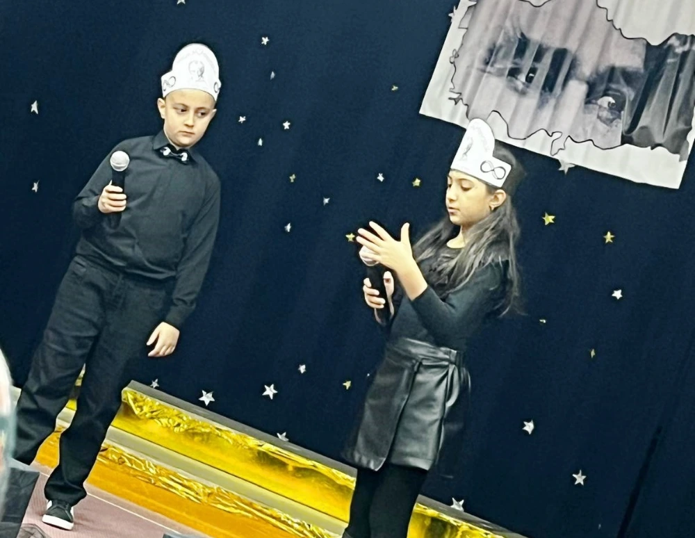 23 Şubat İlkokulu Öğrencilerinden 10 Kasım Anma Programı yapıldı