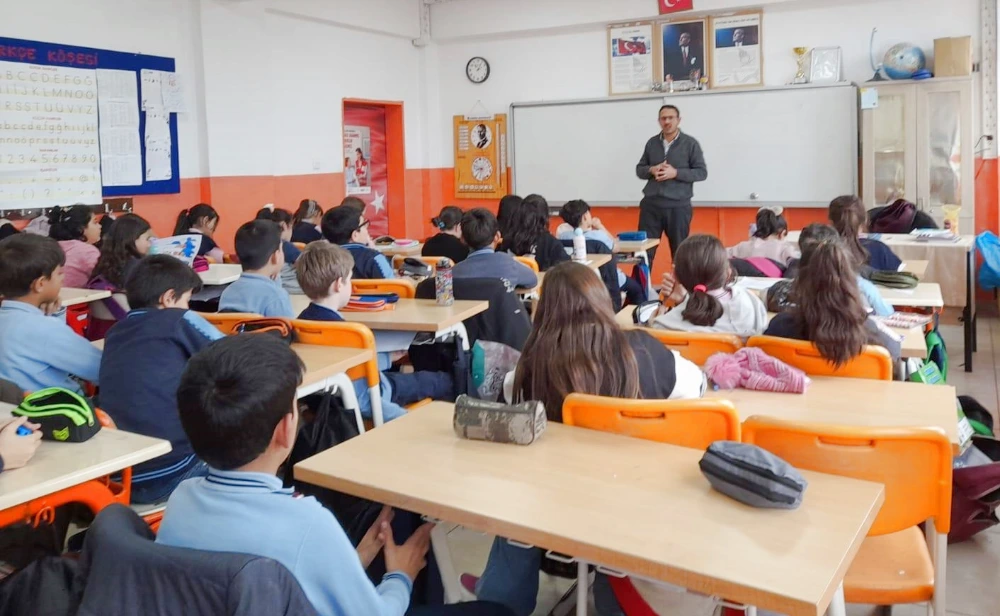 ÇEDES Kapsamında 29 Okulda “İslam’da İnsan Hakları ve Sevgi” Sunumu Yapıldı