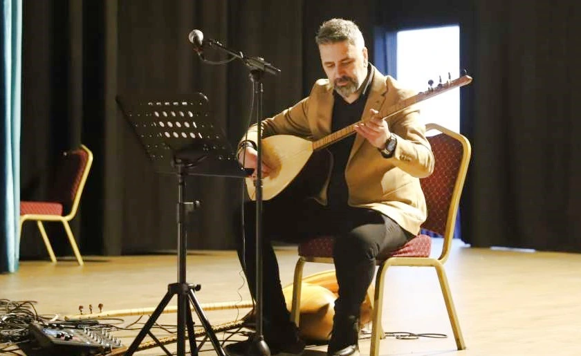  “Kadim Ezgilerin İzinde – Bağlama Resitali” Büyük İlgi Gördü