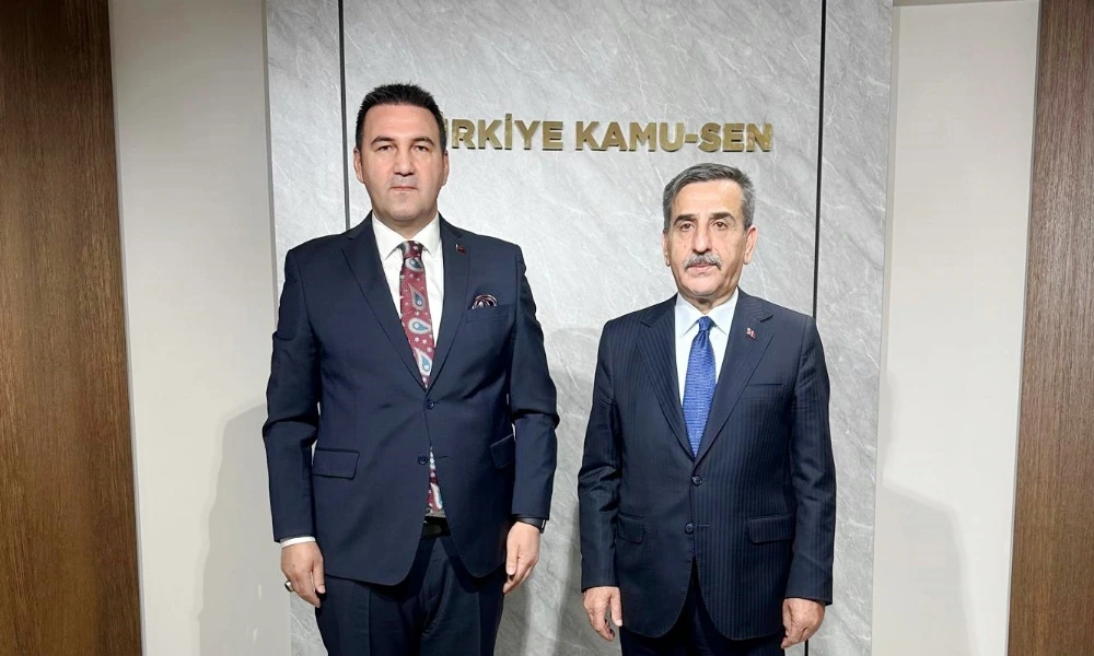 TÜMKON Heyetinden (Türkiye Kamu-Sen) Genel Başkanı Önder Kahveci’ye Ziyaret