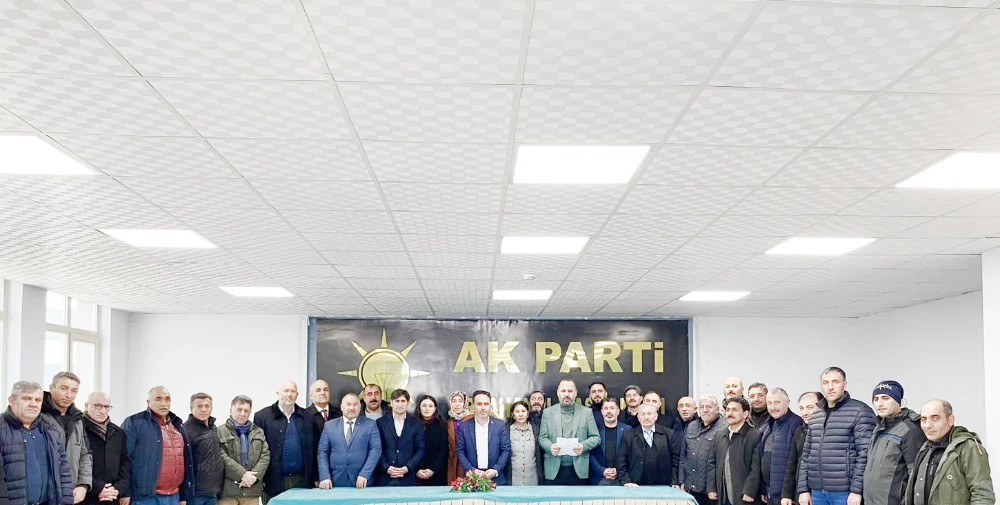 Ardahan Ak Parti 8. olağan büyük kongre öncesi basın açıklaması yaptı 