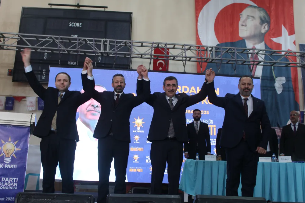 AK Parti Ardahan İl Kongresi büyük bir coşkuyla yapıldı