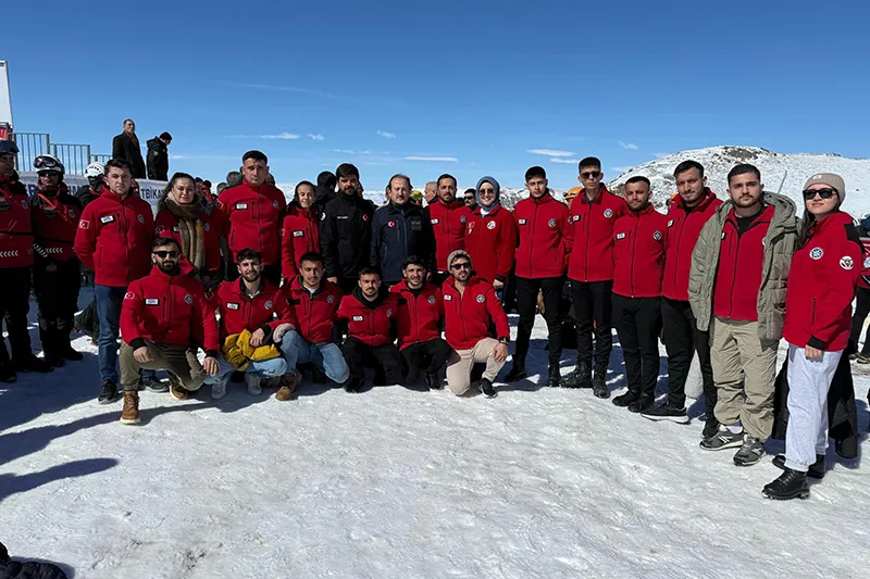 Sivil Savunma ve İtfaiyecilik programı öğrencileri Erzurum kış saha tatbikatına katıldı