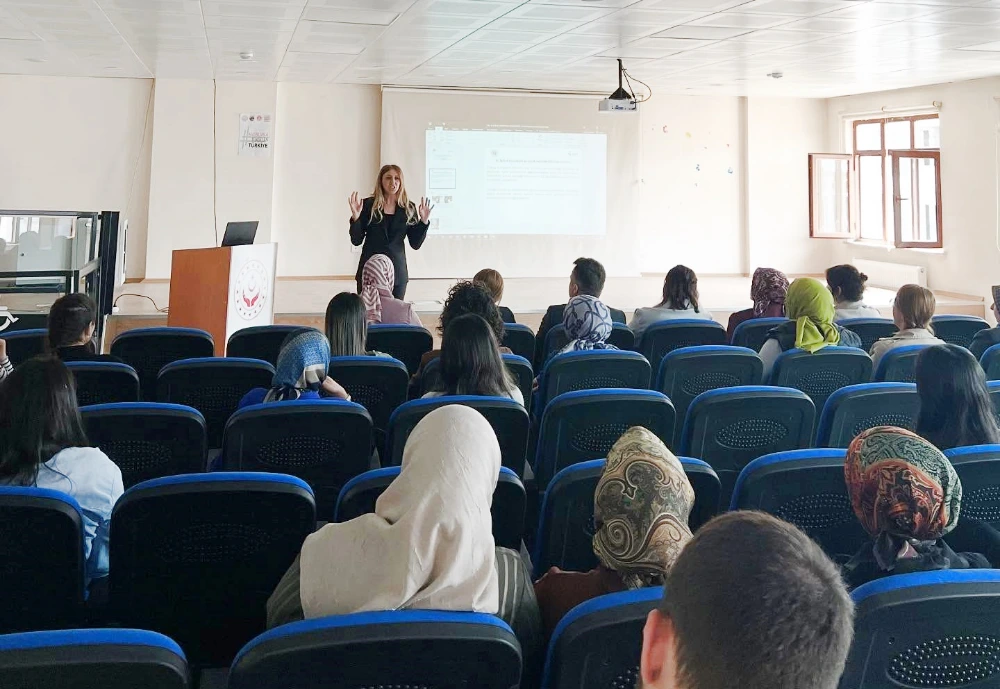 Kadınlar ve Engellilere Yönelik Bilgilendirme Eğitimi Gerçekleştirildi
