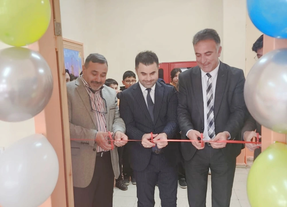 Baygar, Hocalardan Hanaklı Öğrencilere Destek