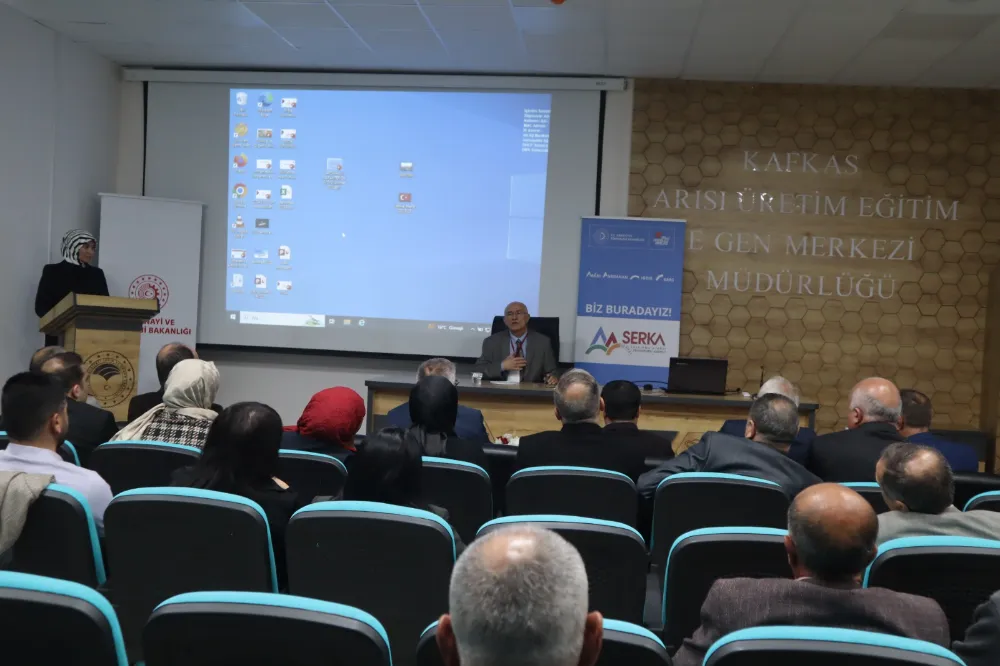 Kafkas Arısı Çalıştayı Ardahan’da düzenlendi