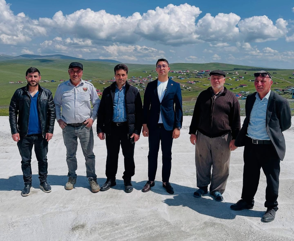 İmece ruhu Damal yaylasında can buldu: Mahalleye çoban evi geliyor