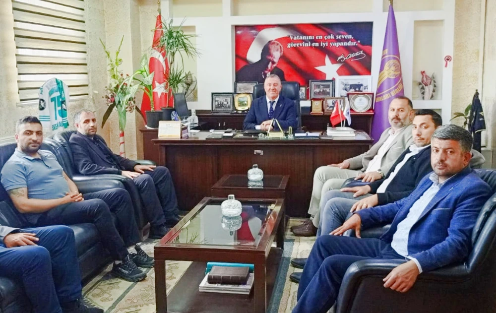 İl Başkanı Hakan Aydın’dan Esnaf ve Sanatkarlar Odası Birliği’ne Ziyaret