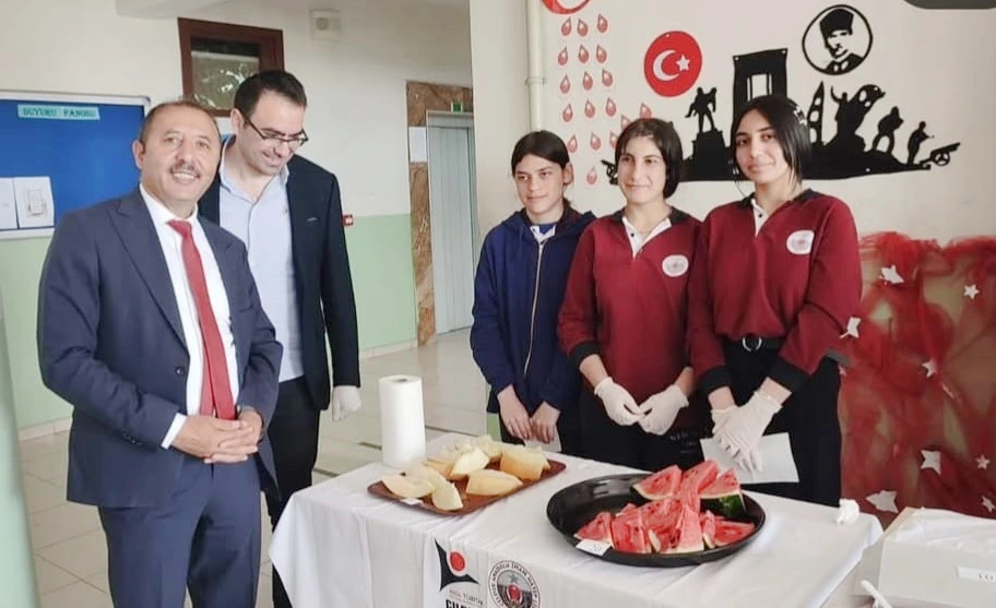Çıldır Anadolu İmam Hatip Lisesinde Dönem Sonu Kermesi Düzenlendi