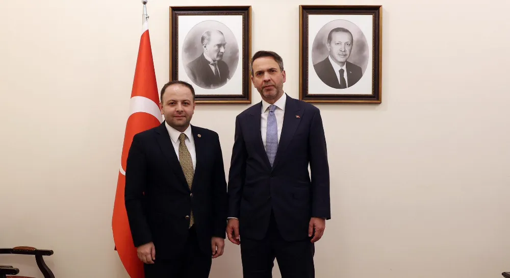 Milletvekili Koç, Bakan Bayraktar ile Ardahan’ın enerji ve ulaşım projelerini görüştü