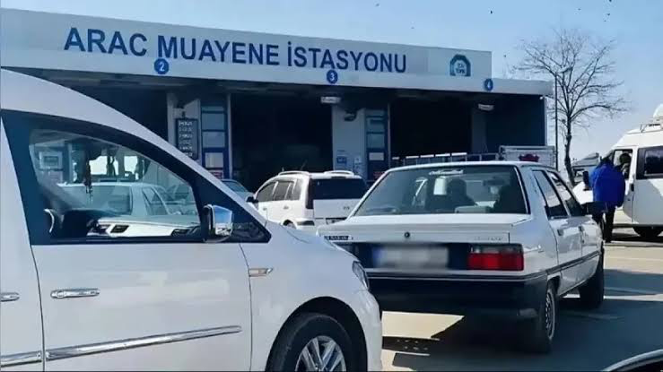 Ardahan TÜVTÜRK’te muayene yoğunluğu: Sürücüler randevu alamıyor