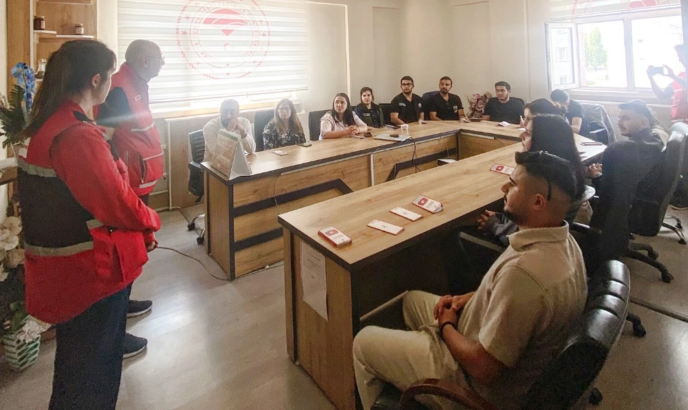 Tarım Müdürlüğü Personellerine İlk Yardım Eğitimi Verildi