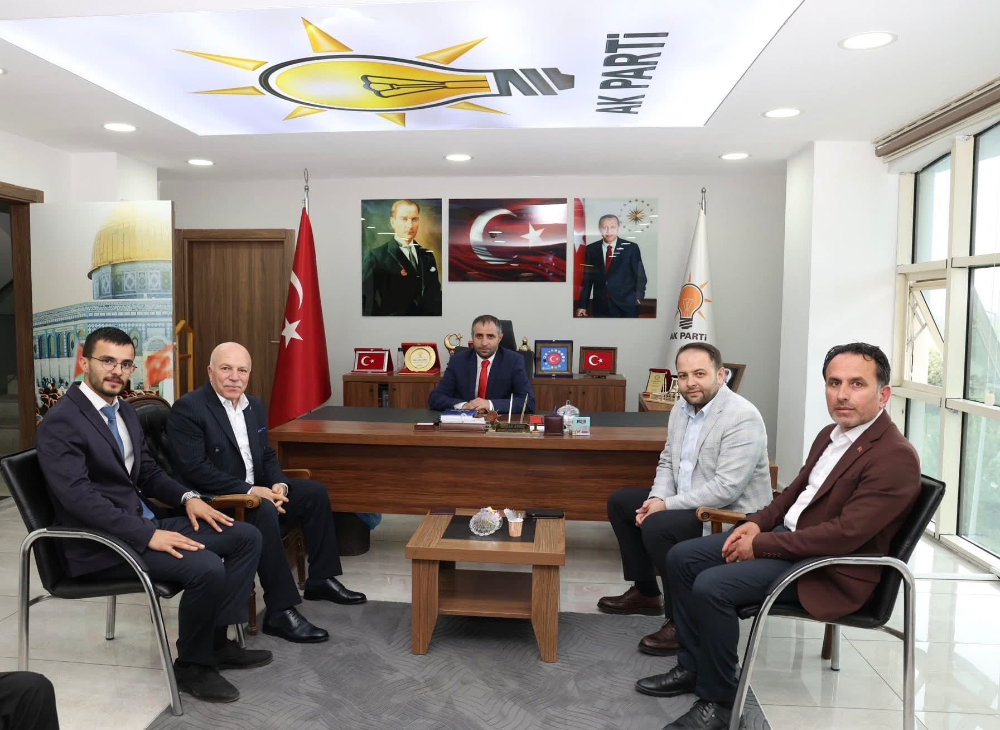 Başkan Sekmen’den AK Parti Ardahan İl Başkanlığı’na ziyaret