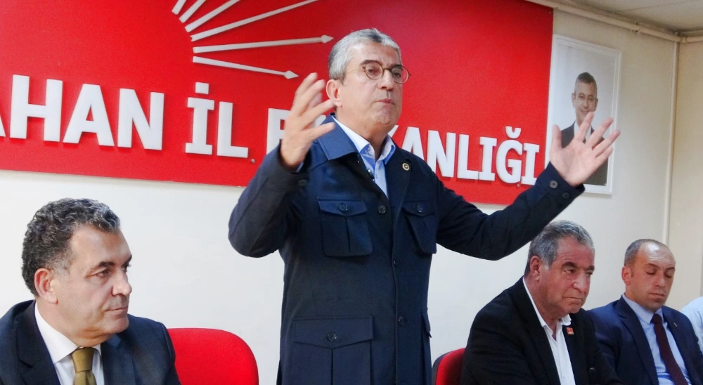 CHP Grup Başkanvekili Günaydın, ’’Memleketin her tarafı cayır cayır yandığı bir ortamda Milletvekillerin tatilde olması kabul edilemez’’