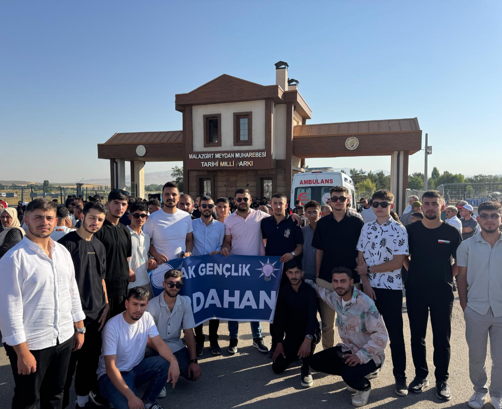 Ardahan AK Gençlik, Malazgirt Zaferi kutlamalarında yerini aldı