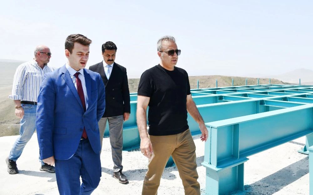Vali Hayrettin Çiçek Çıldır’da yapılan çalışmaları inceledi