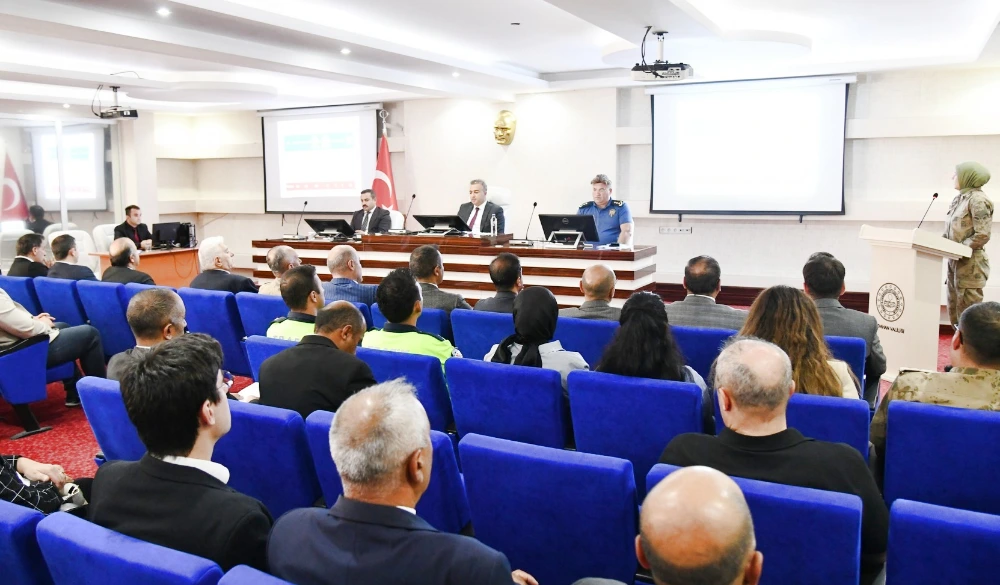 “Okul Güvenliği Tedbirleri” toplantısı yapıldı