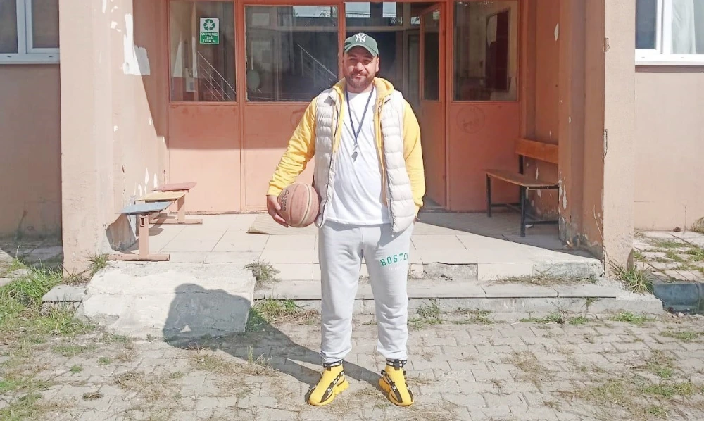 Çıldır’da Çocuklar İçin Futbol Kursu Başlıyor