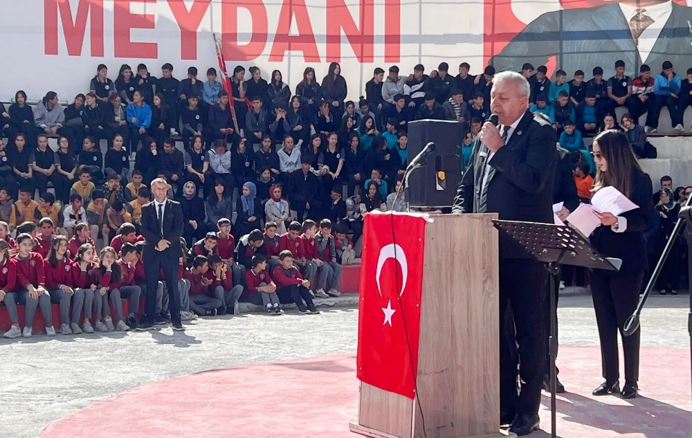 Göle’nin Kurtuluşunun 105. Yılı Coşkuyla Kutlandı