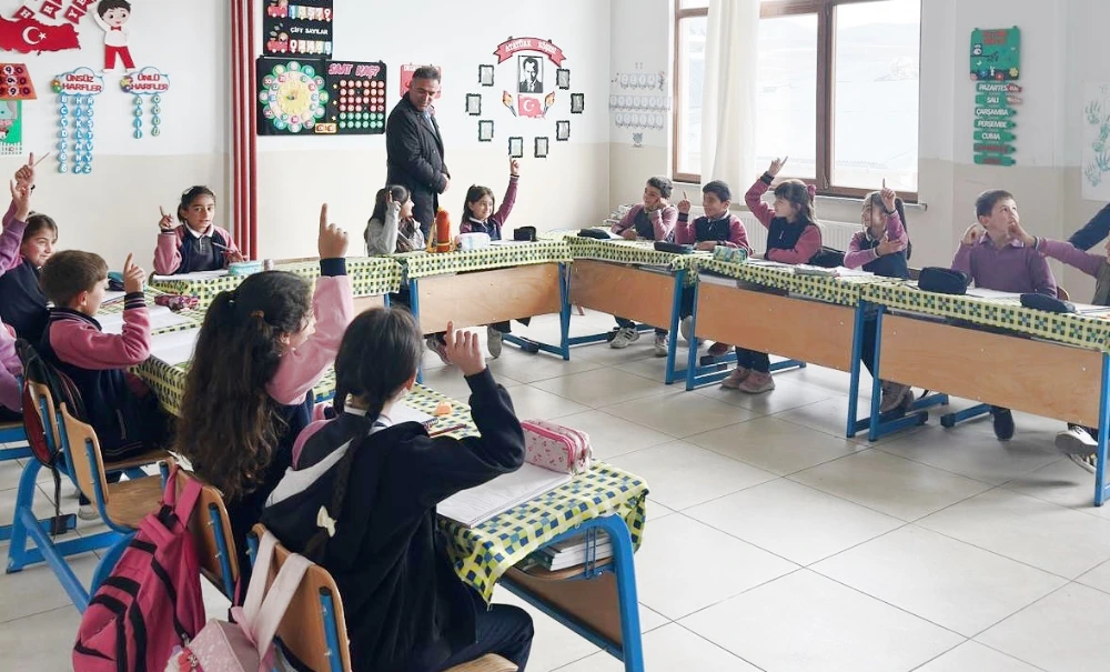 Yolcu’dan Öğrencilere Yakından İlgi ve Destek